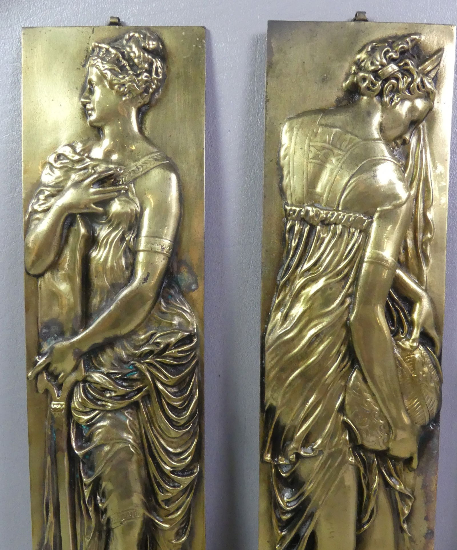SET 4 BRONZE CLASSICAL PLAQUES - 3