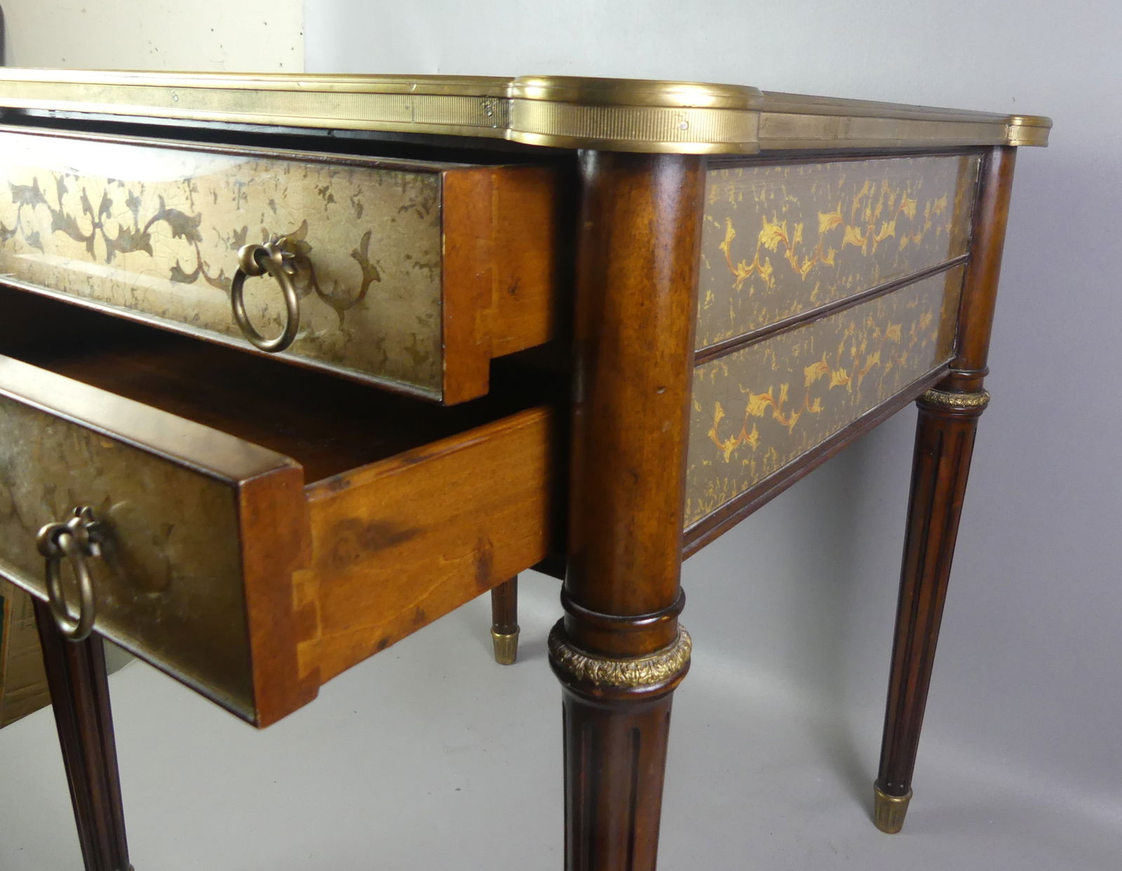 THEO. ALEXANDER 2 DRAWER TABLE - 4