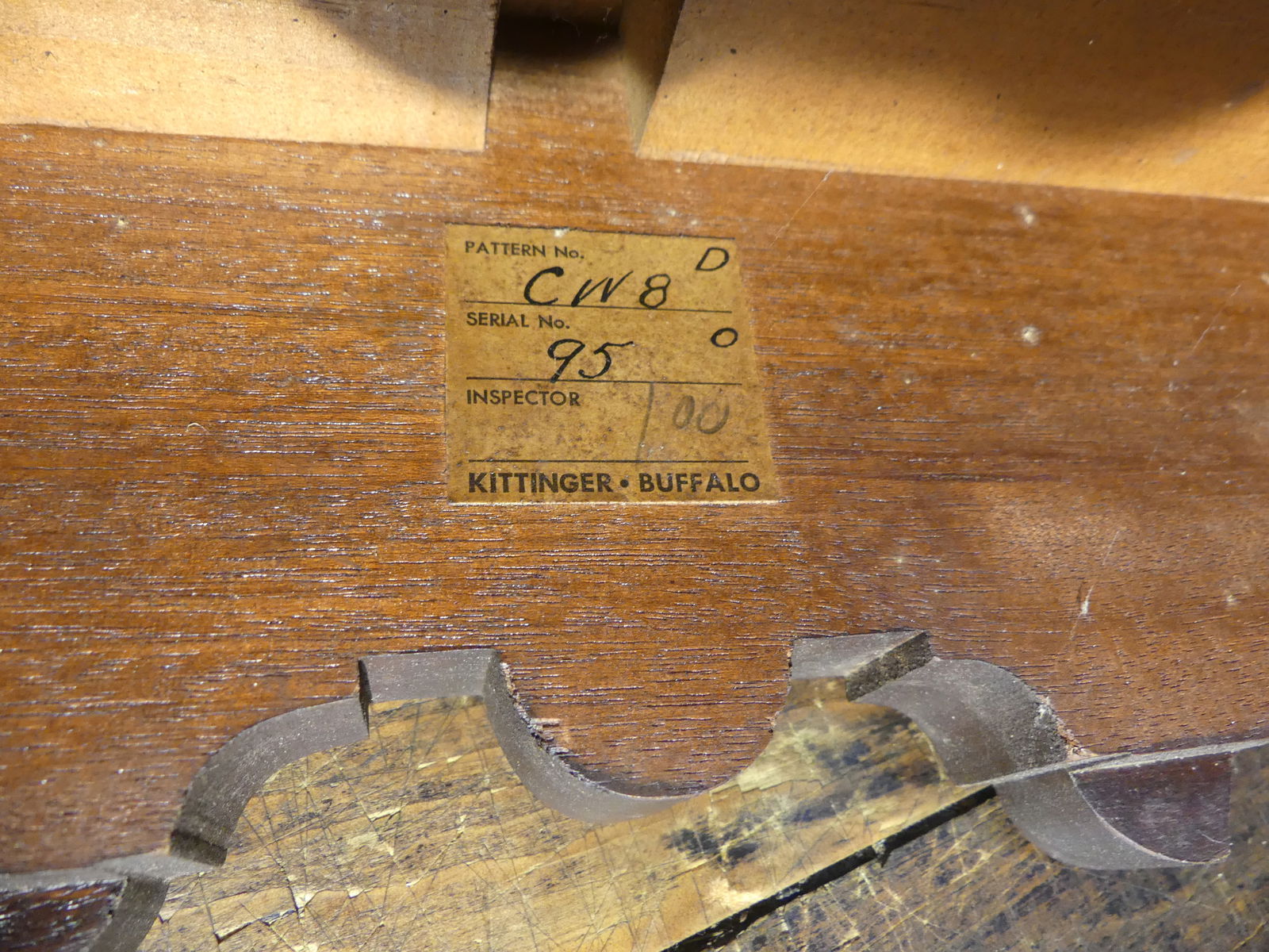 KITTINGER QUEEN ANN TEA TABLE - 3