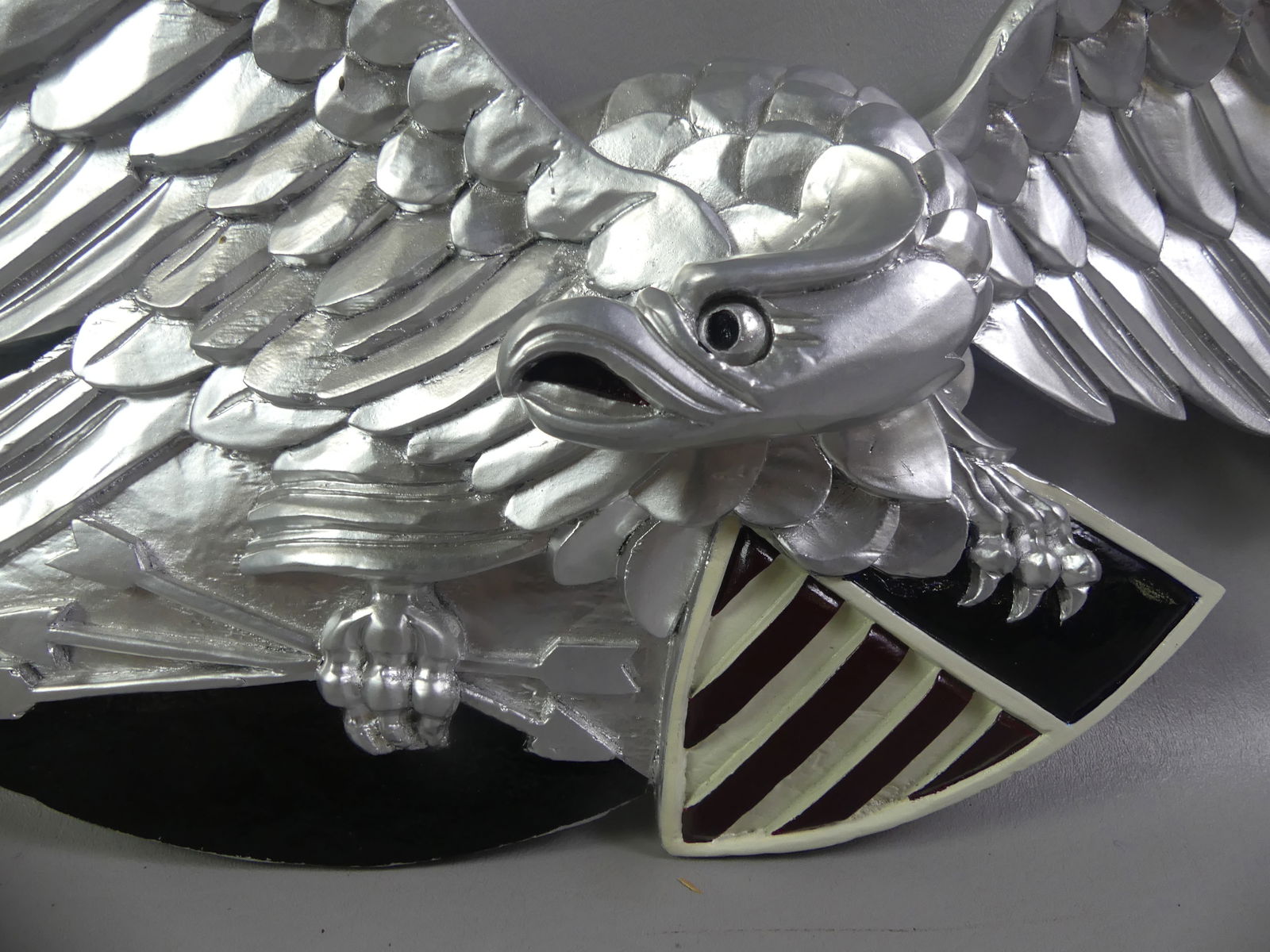 CARVED WOOD EAGLE PLAQUE - 2