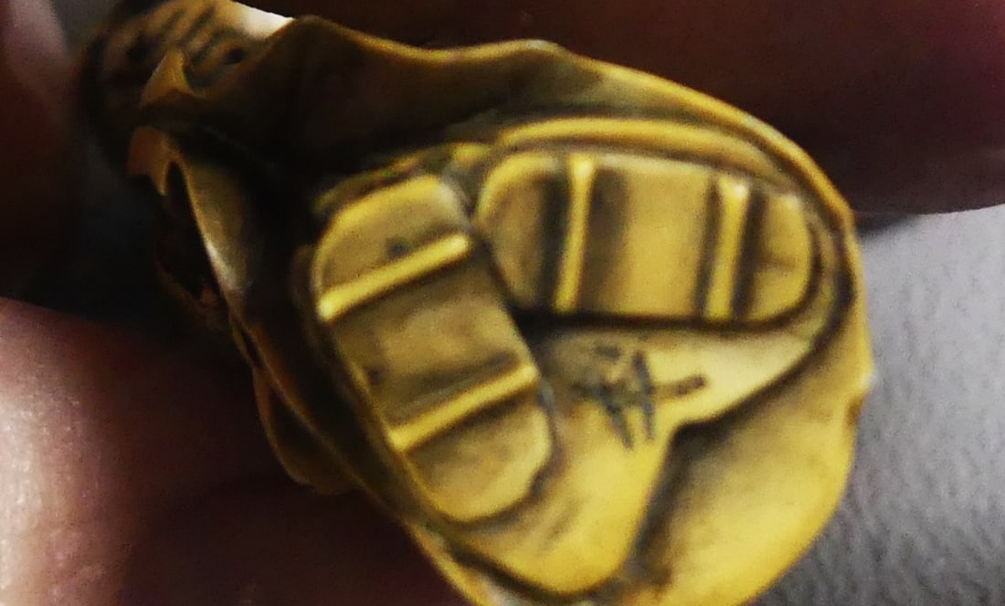 JAPANESE NETSUKE - STANDING CAT - 3