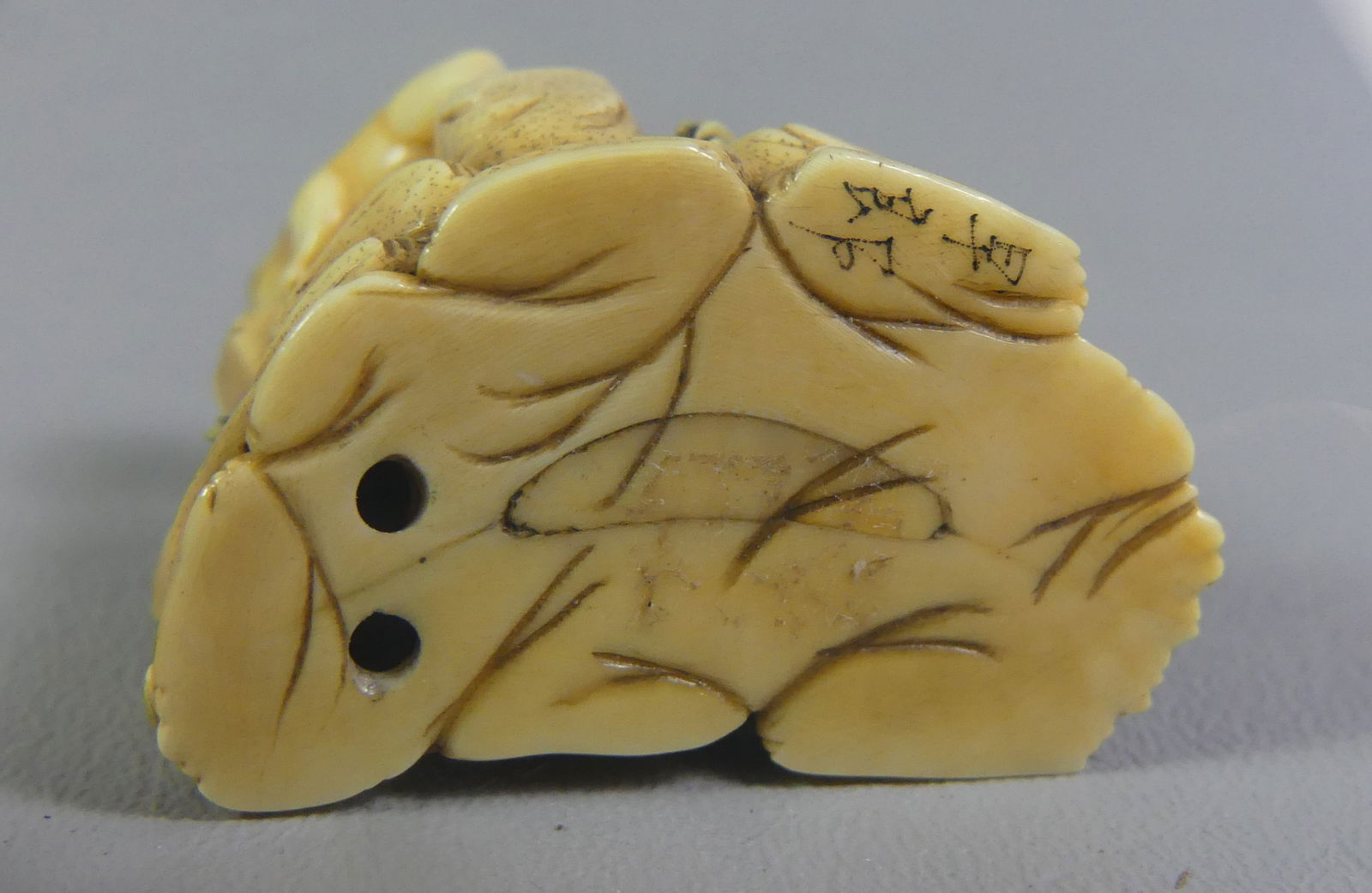JAPANESE NETSUKE - 3 RABBITS - 2