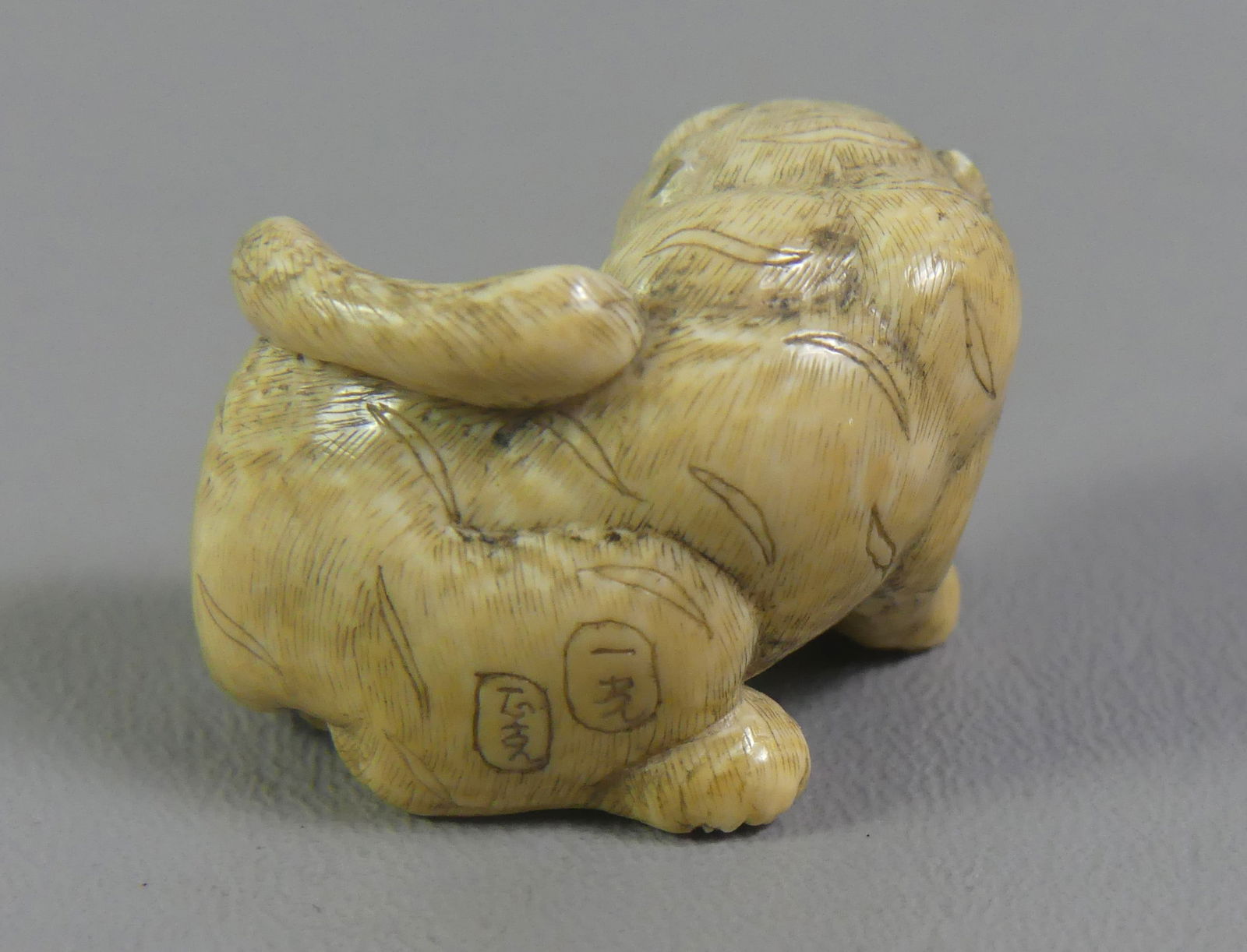 JAPANESE NETSUKE - TIGER - 2