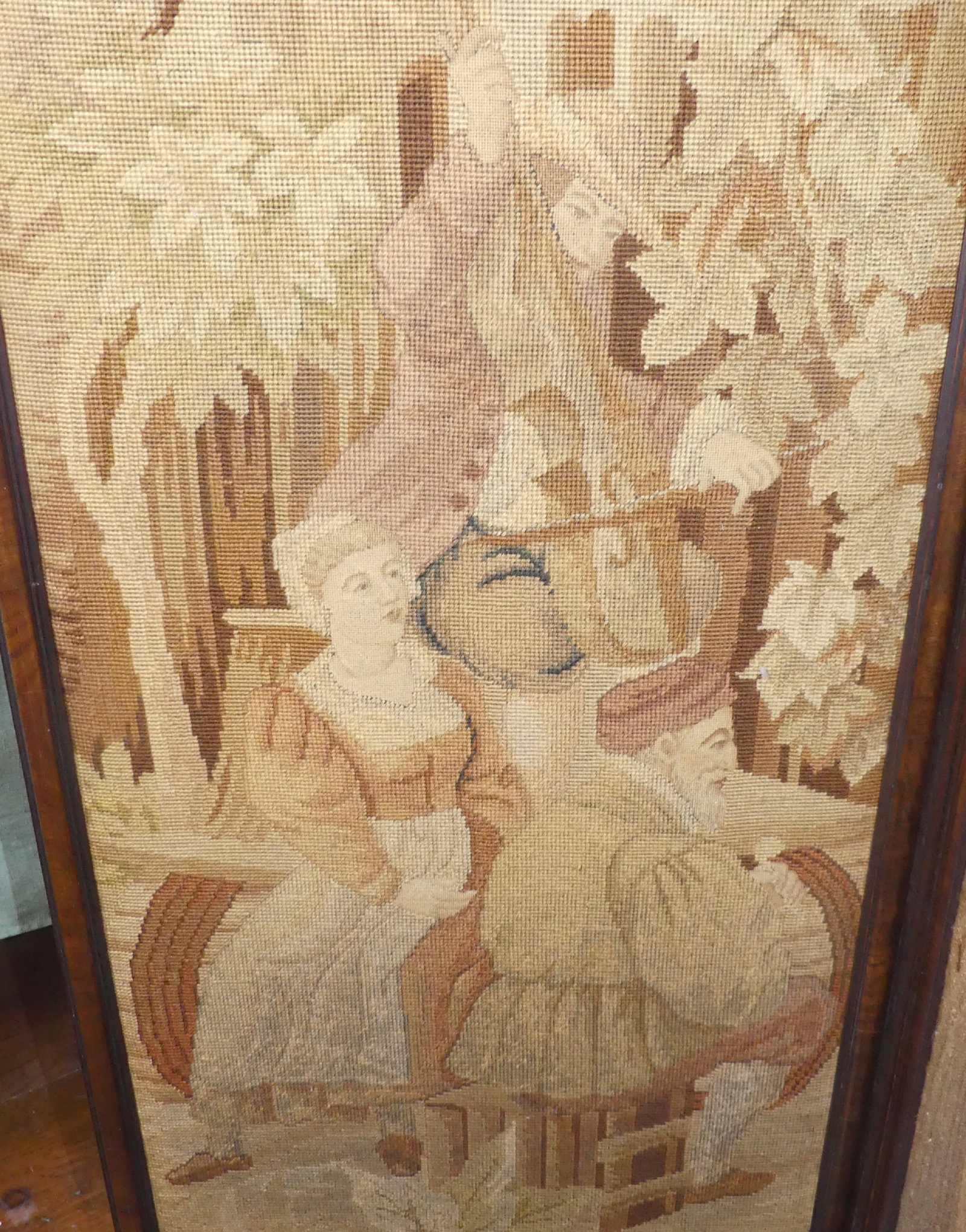 VICTORIAN WALNUT DRESSING SCREEN - NEEDLEPOINT PANELS - 3