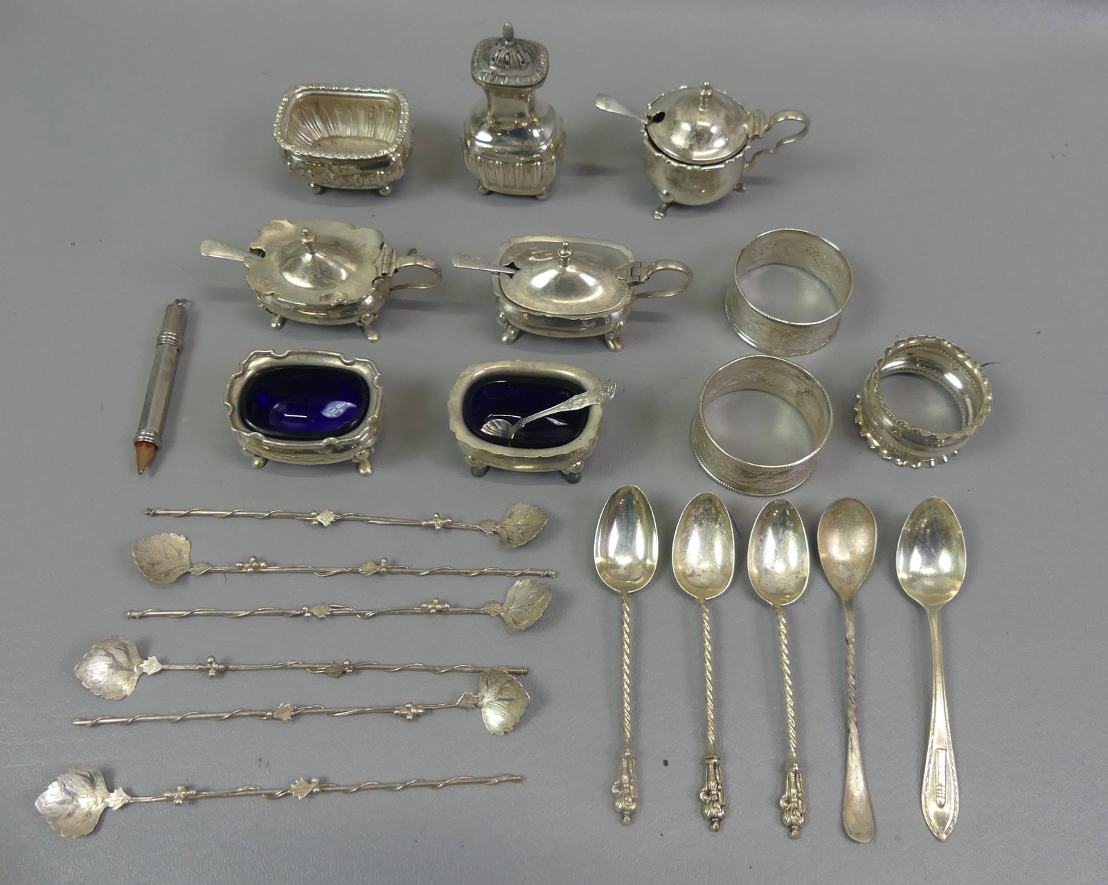 LOT STERLING SILVER SALTS & TABLEWARE (1 of 2)