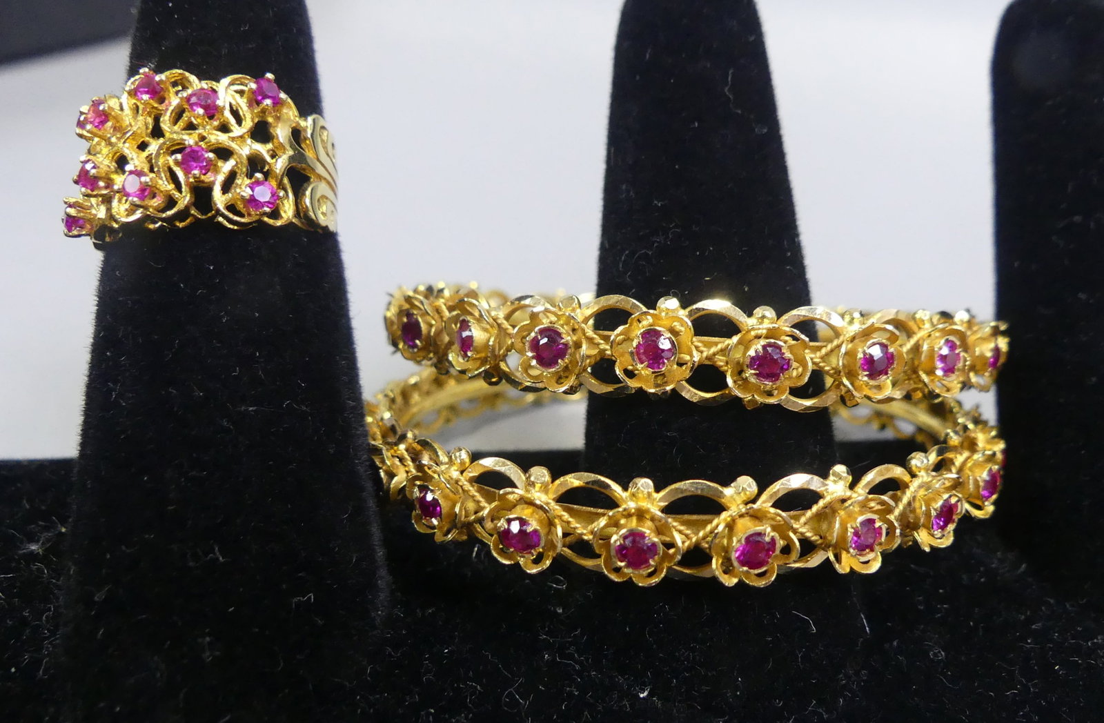 18K GOLD & RUBY BRACELETS & RING - 2