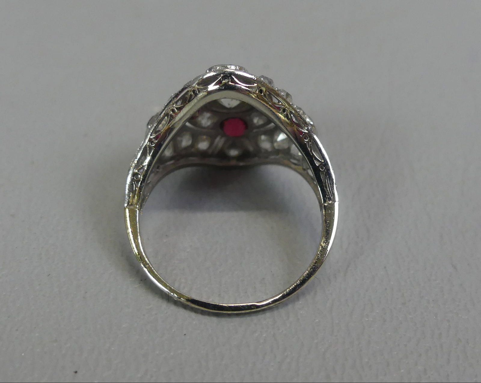 14K RUBY & DIAMOND RING - 2