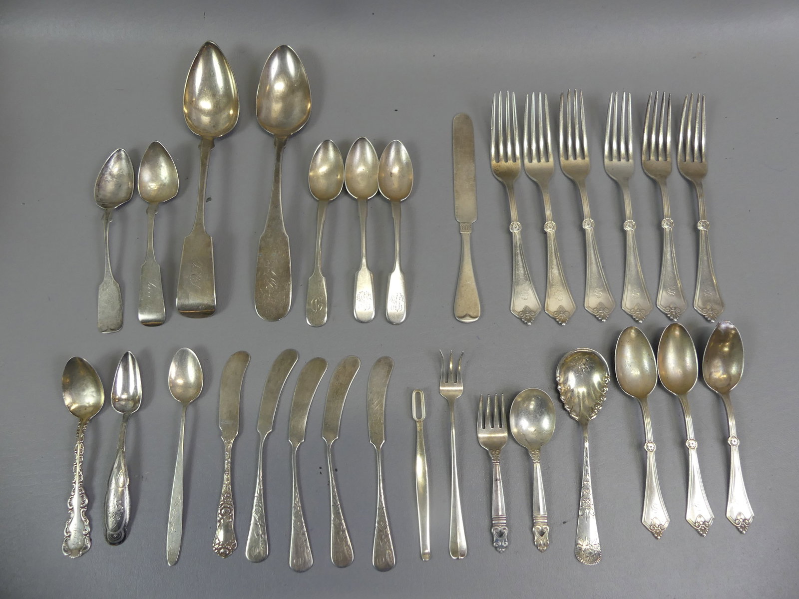 GROUP OF STERLING & COIN SILVER FLATWARE (1 of 3)