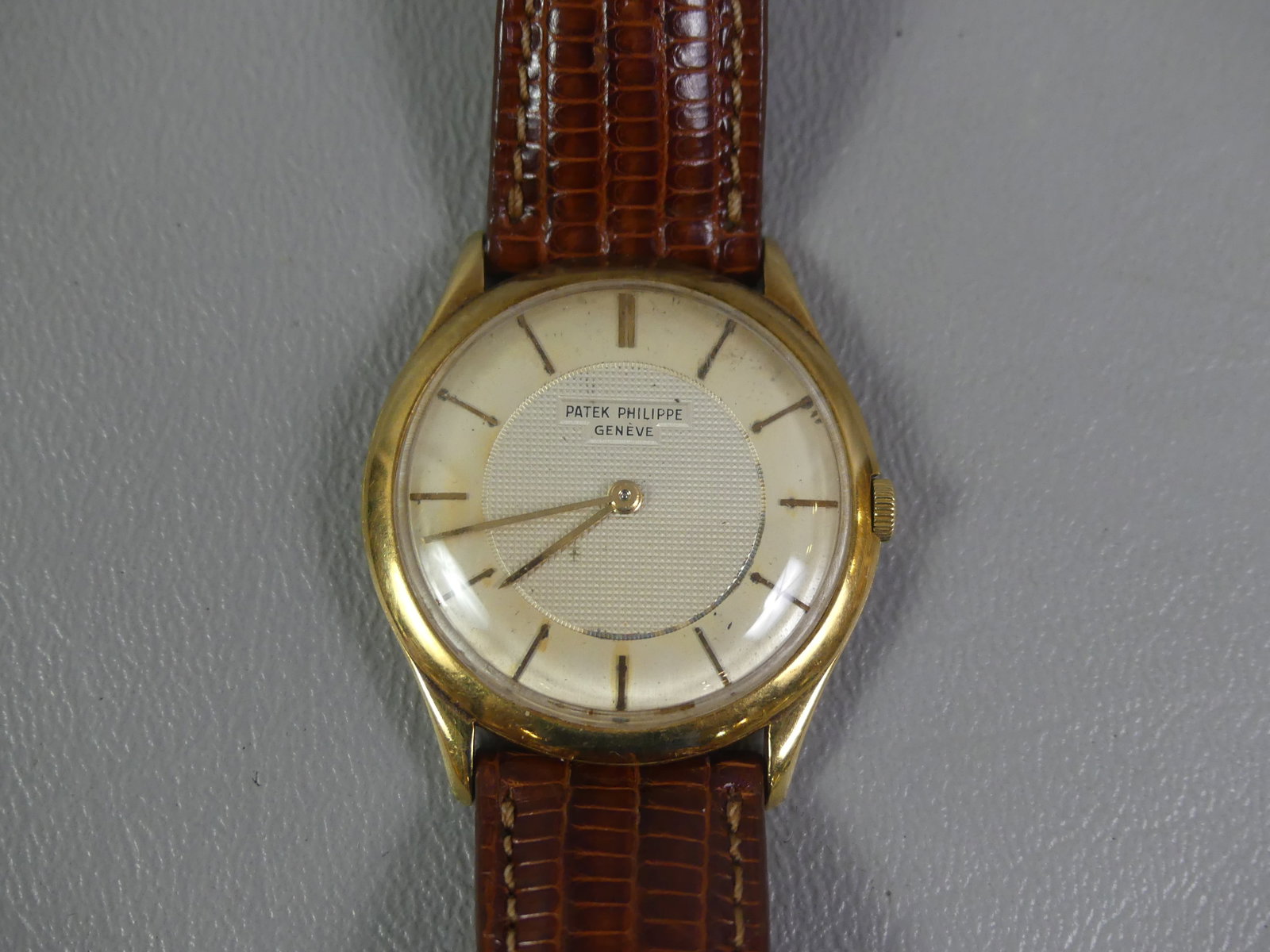 PATEK PHILLIPE 18K GOLD WATCH (1 of 5)