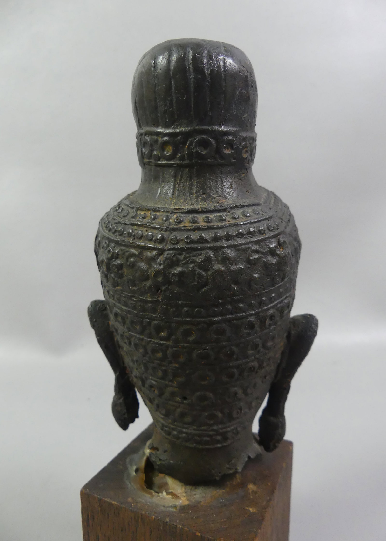 THAI BRONZE BUDDHA HEAD - 3