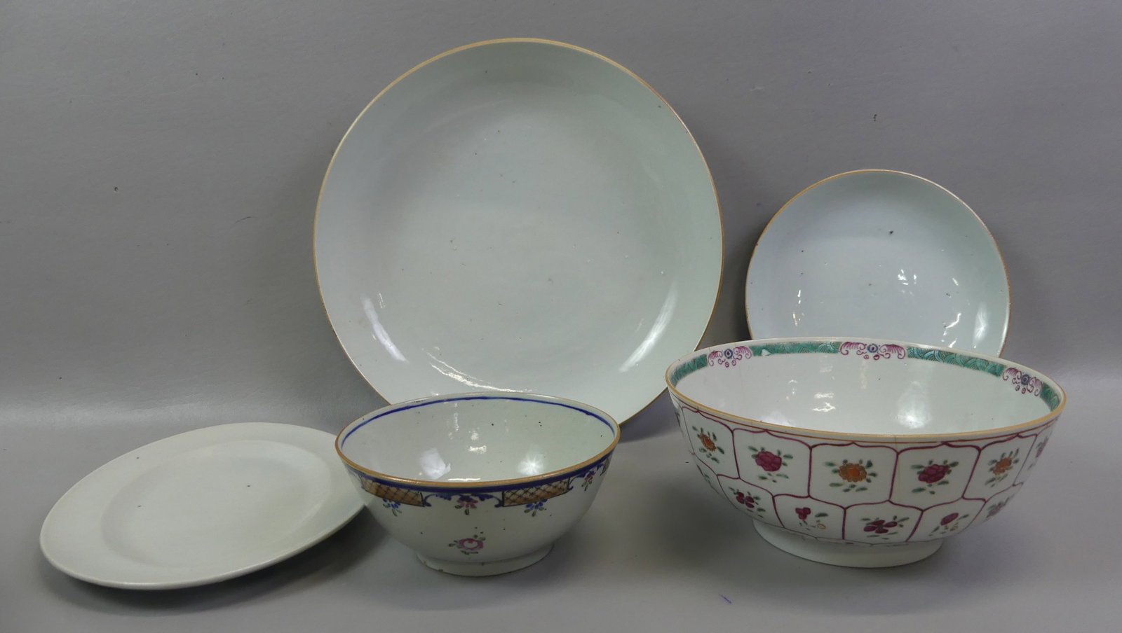 5 EARLY CHINESE CERAMIC BOWLS (1 of 4)