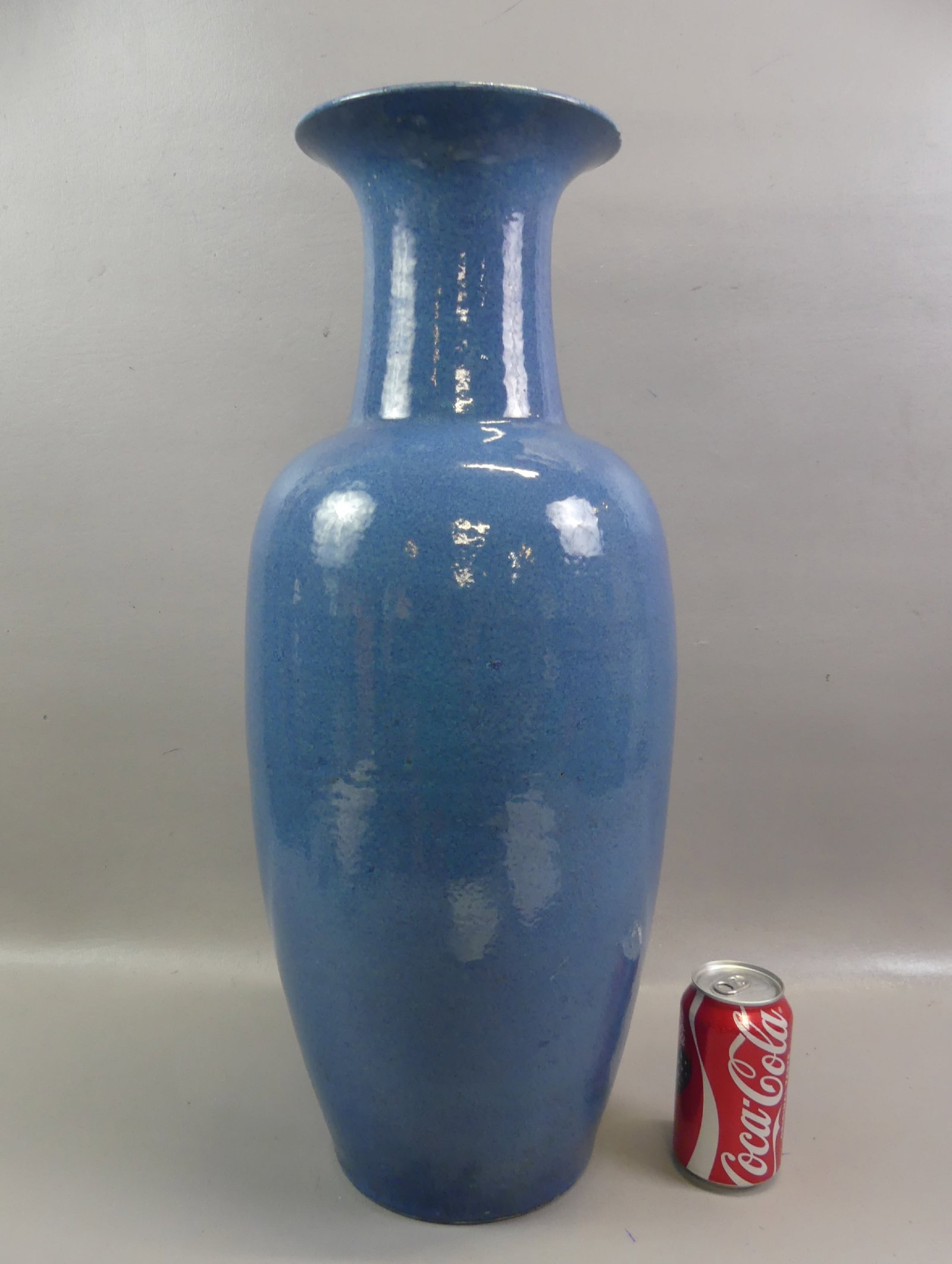 23 IN. BLUE QING CHINESE VASE: Large Qing Dynasty powder blue porcelain Chinese vase. 23 in tall. Unsigned, circa 1800's. Good condition with couple small spots of touch-up on side.