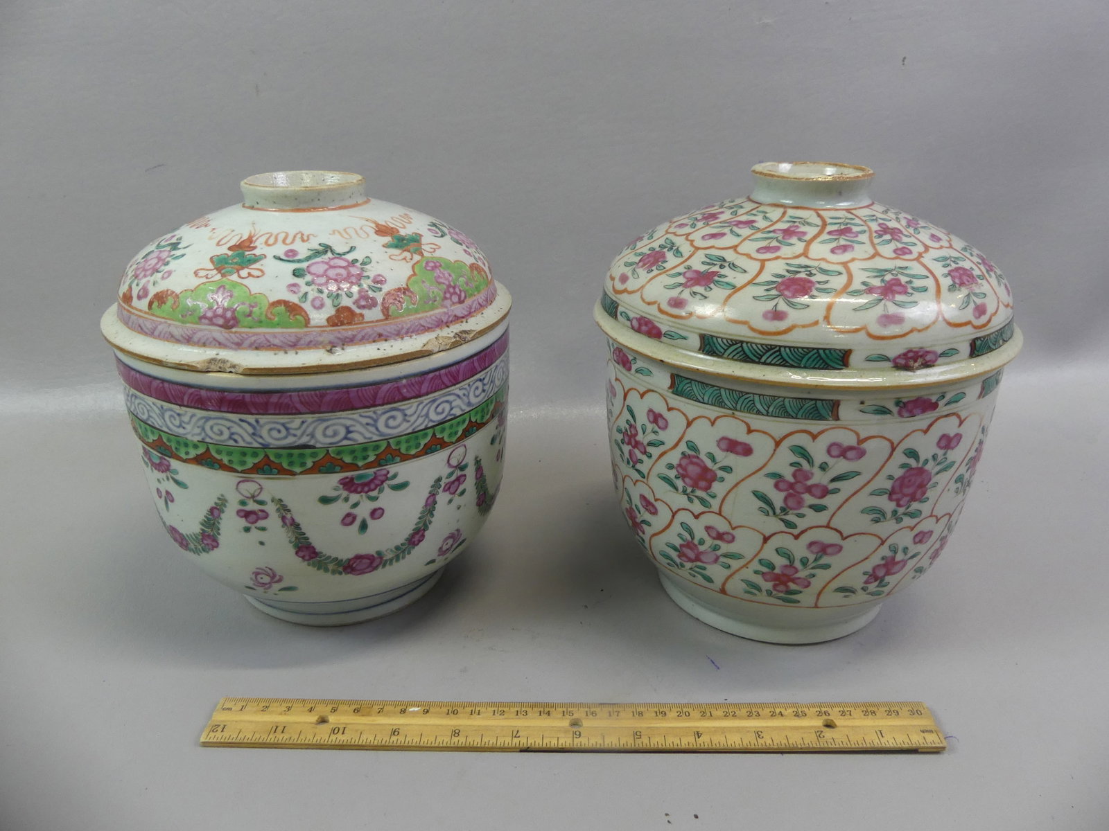 2 CHINESE BENCHARONG JARS (1 of 2)