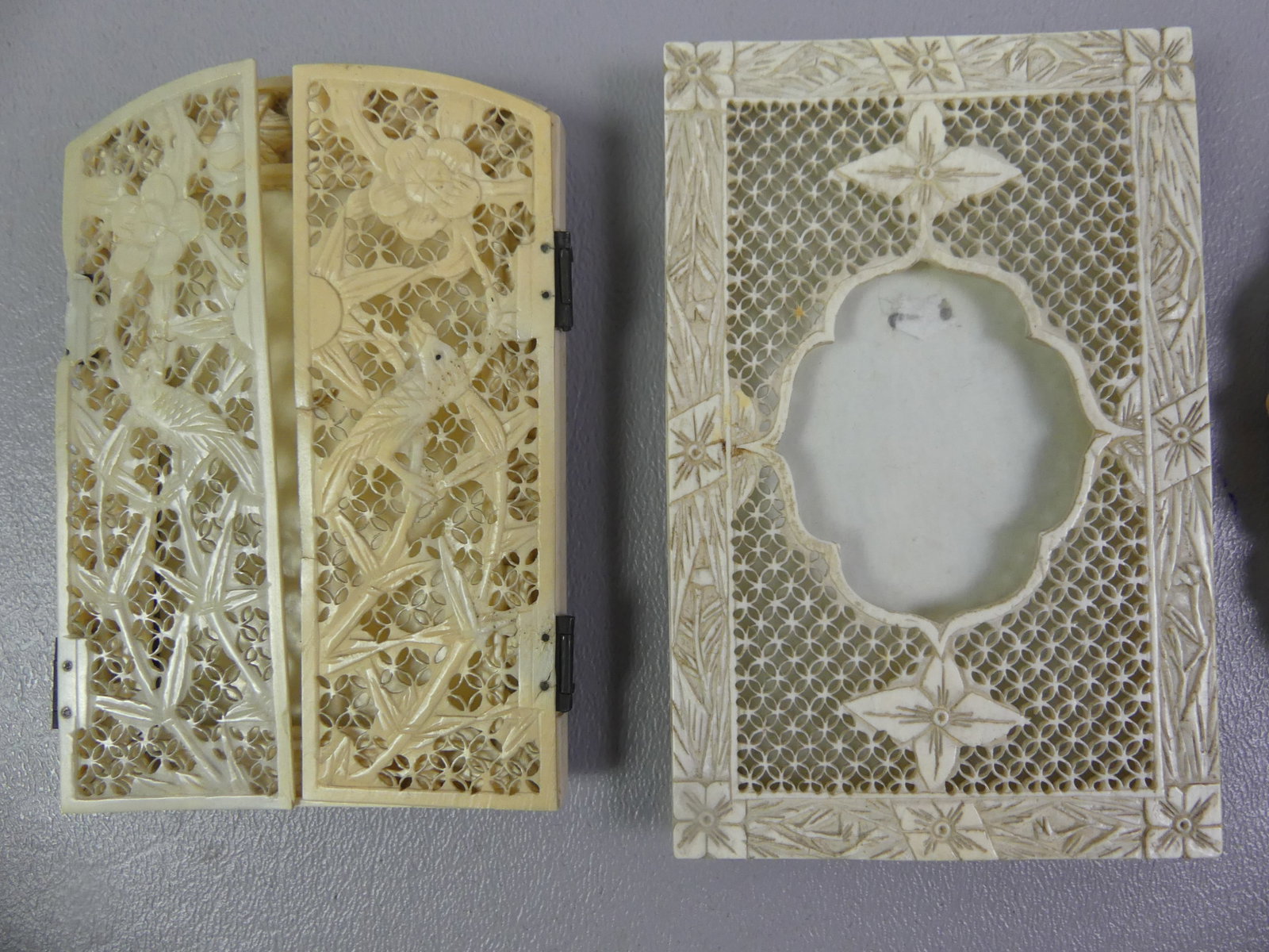 4 CARVED ASIAN MINI FRAMES - 2