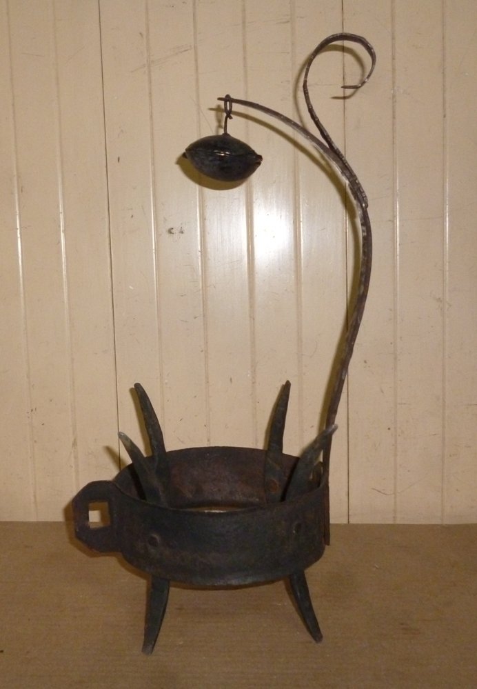 OLD SLAVE COLLAR CANT RUN SPIKES ON TOP BELL (1 of 6)