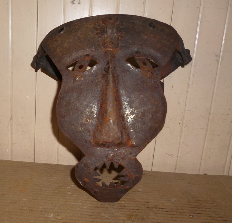 BRANK SCOLDS BRIDLE SHAME HUMILIATION TORTURE IRON MASK: RARE SHAME, HUMILIATION AND TORTURE MASK FOR WHO GOSSIP. Such iron masks were used in older times to punish person who gossip. Mask was made wear to person who gossip and tie on tree or pole where max