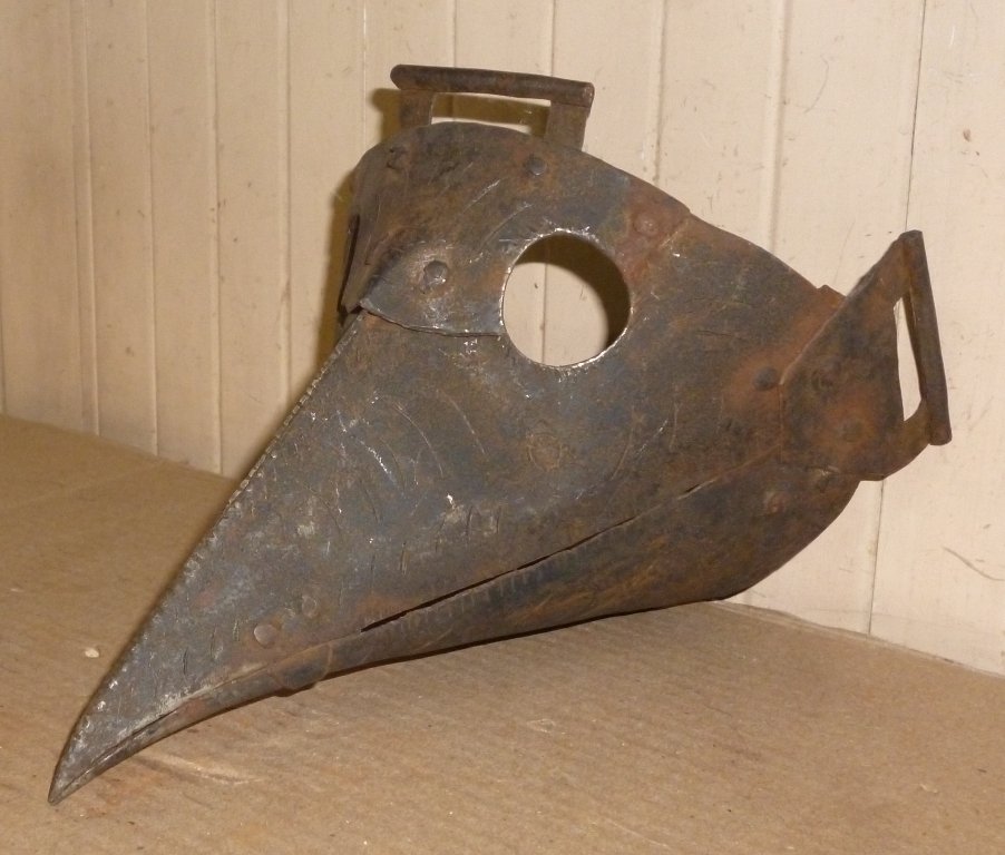 OLD MASK OF SHAME PUNISHMENT EAGLE FACE DETAILED WORK (1 of 7)