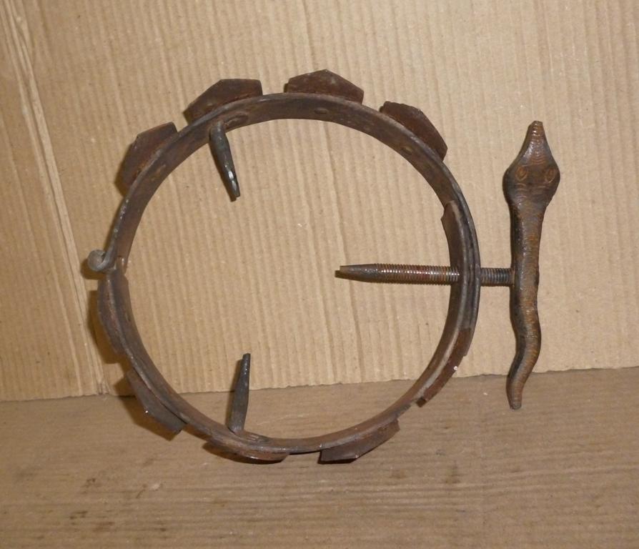 TORTURE ENEMY NECK CRUSHER STOP BREATHING SNAKE (1 of 8)