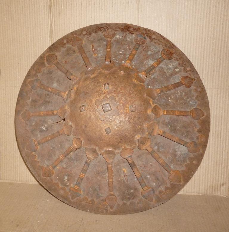 OLD WARRIOR SHIELD ANIMAL DESIGN HANDLE HAND MADE (1 of 9)