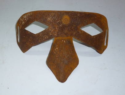 WARRIOR NOSE EYES GUARD HAND MADE OF STEEL: Warrior Nose and eyes guard hand made of steel.This is to protect warrior from enemy attack.Belt is missing. Patina is good.Shipping: World wideIt will be nice collection of yours or beautiful gift