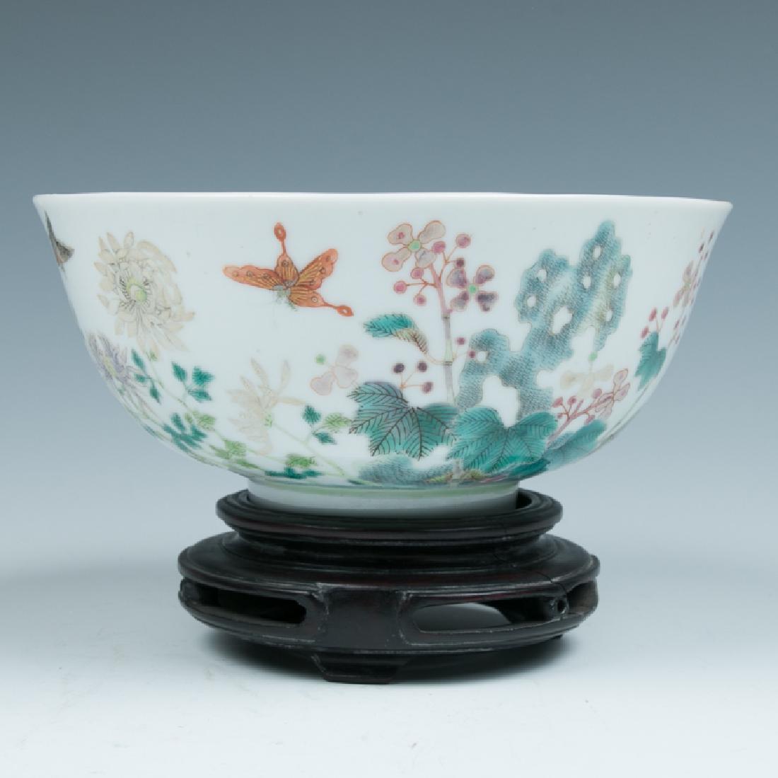 FAMILLE ROSE 'FLORAL AND FAUNA' BOWL, 19TH C. (1 of 7)