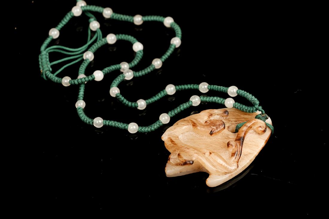 CHINESE WHITE JADE DRAGON PENDANT NECKLACE (1 of 11)