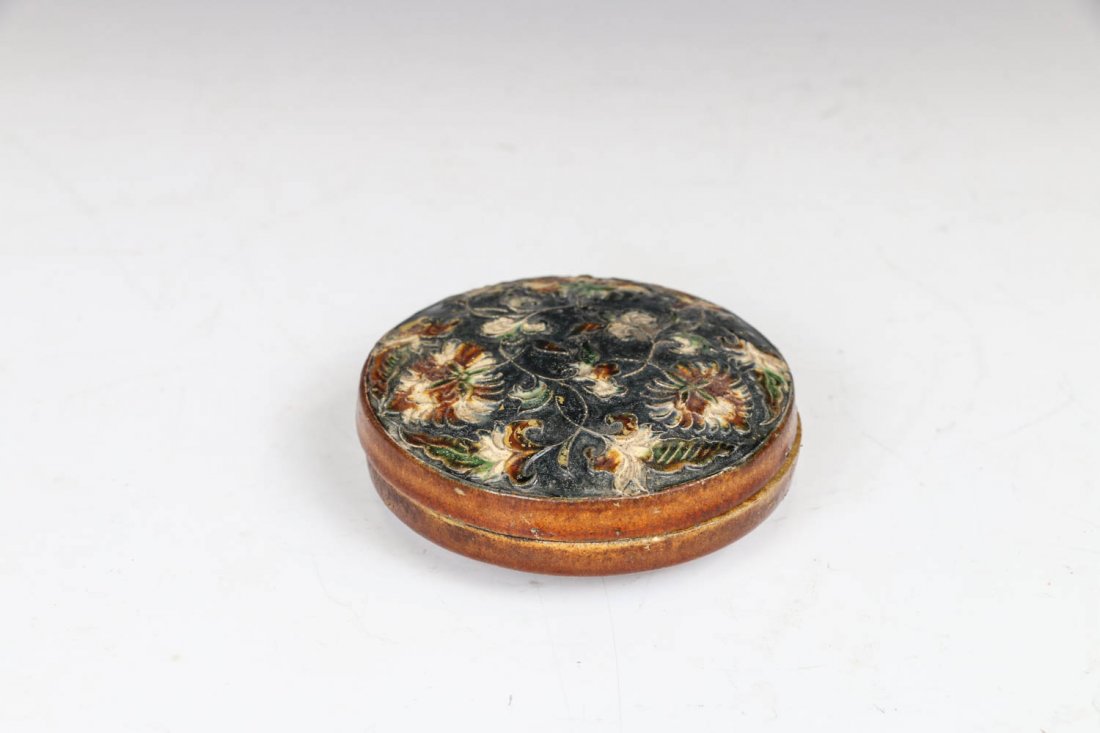 SANCAI GLAZE COVER BOX BEFORE MING (1 of 8)