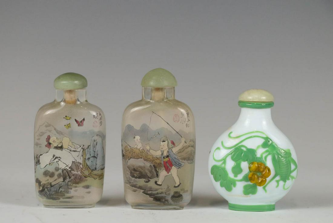 A GROUP OF INSIDE-PAINTED GLASS SNUFF BOTTLES (1 of 8)