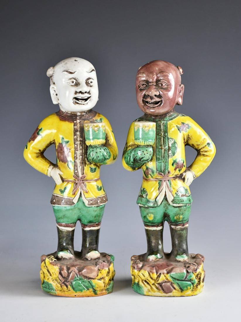 Pair of Chinese Sancai Glazed Figures, Early Qing (1 of 16)