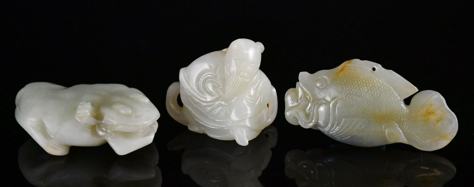Three Pieces Of White Jade Carved Animals 19thC (1 of 11)