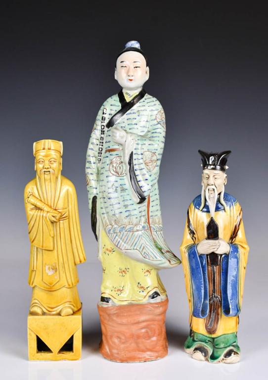 A Group of 3 Porcelain Figures Republican Period (1 of 9)