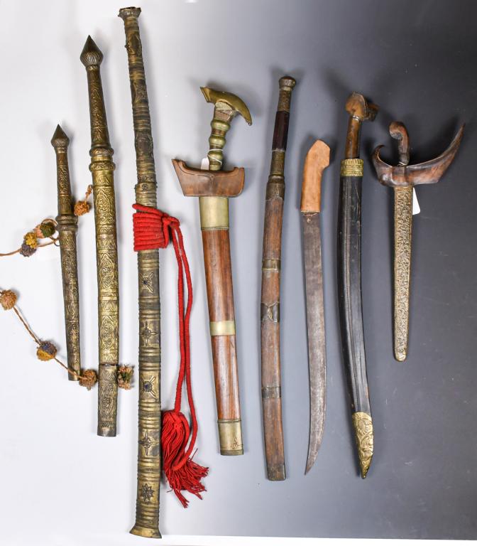 A Collection of 8 Knives & Swords (1 of 4)