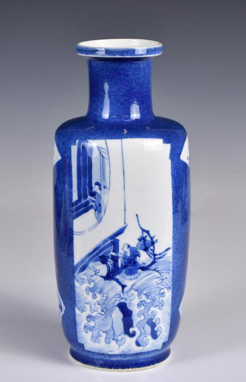 A Blue & White Figure Vase Kangxi Mk & Period (1 of 10)