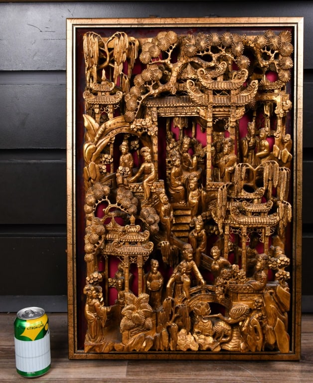 A Gilt Openwork Wood Hanging Screen (1 of 7)