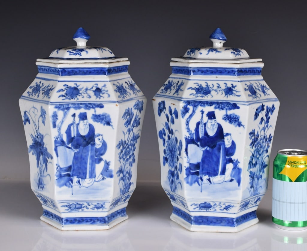Pair Hexagonal Blue & White Jars Kangxi Mk 19thC (1 of 13)