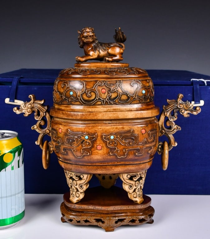 A Bone Carved Stone Inlaid Tripod Censer Republica: A bone carved tripod censer in archaistic style, with colorful stone inlaid, H: 23.5cm Condition report available upon request. Prospective buyers should inspect each lot to satisfy themselves as to c