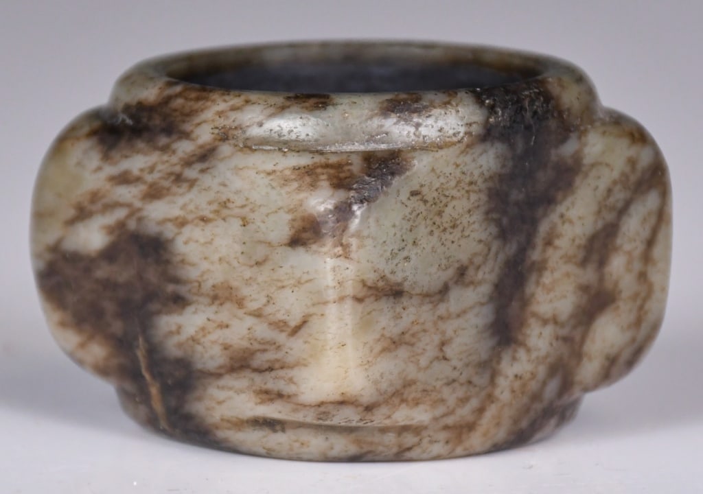 An Archaistic Style Jade Cong (1 of 13)