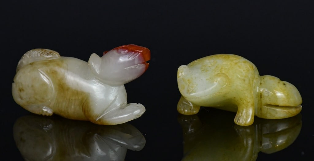 2Pcs Celadon Jade Carvings Qing (1 of 9)