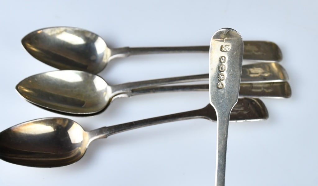 20Pcs Assorted Silver Wares - 5