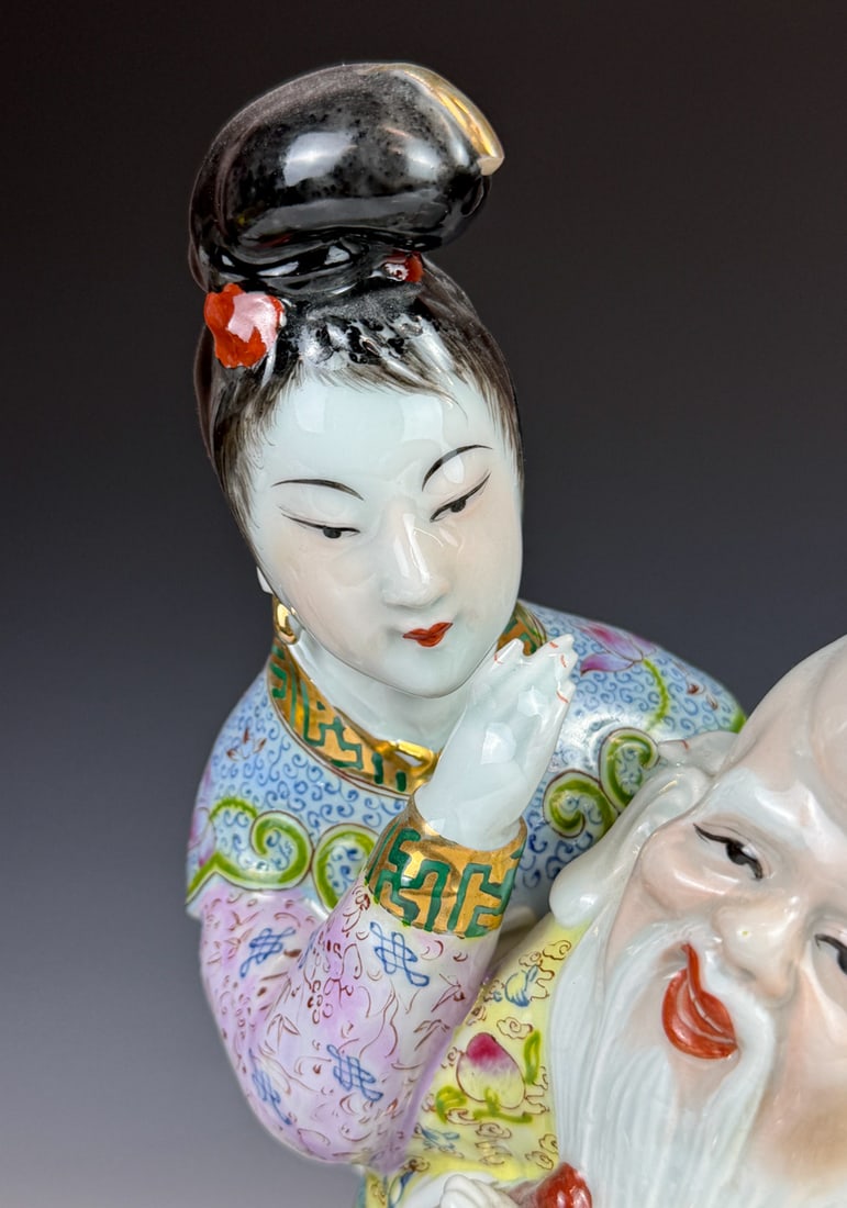 2 Famille Rose Figurines w/Mk Republican - 8