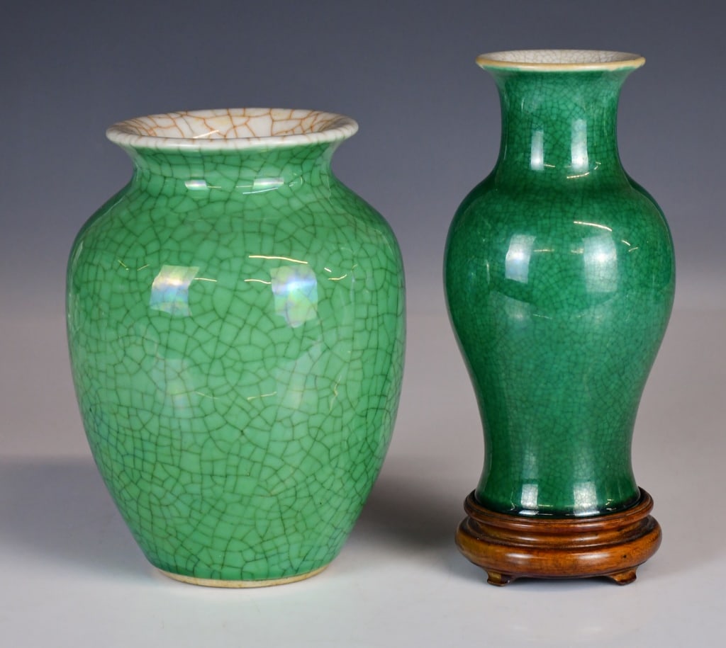 Group of 2 Crackle Green-Glazed Vases Qing (1 of 15)