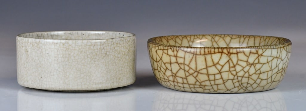 Group of 2 Crackle Glazed Washers Qing (1 of 11)