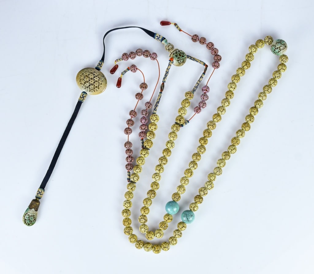 A Mandarin Court Necklace ChaoZhu Qing (1 of 12)