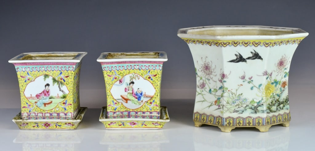 3 Famille Rose Flower Pots Qianlong Mk Republican (1 of 16)
