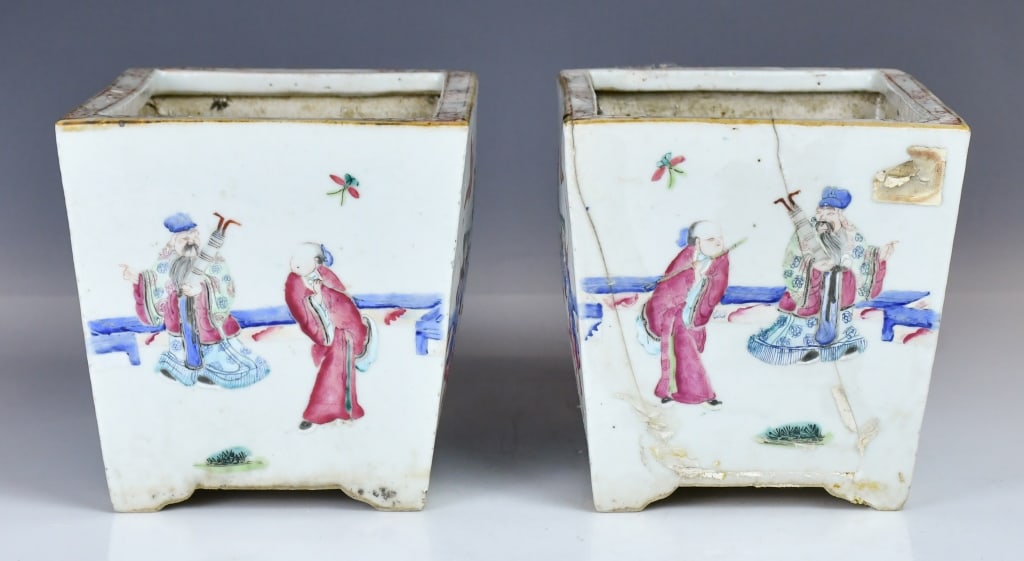 Pair Famille Rose Rectangular Flowerpots 19thC - 2
