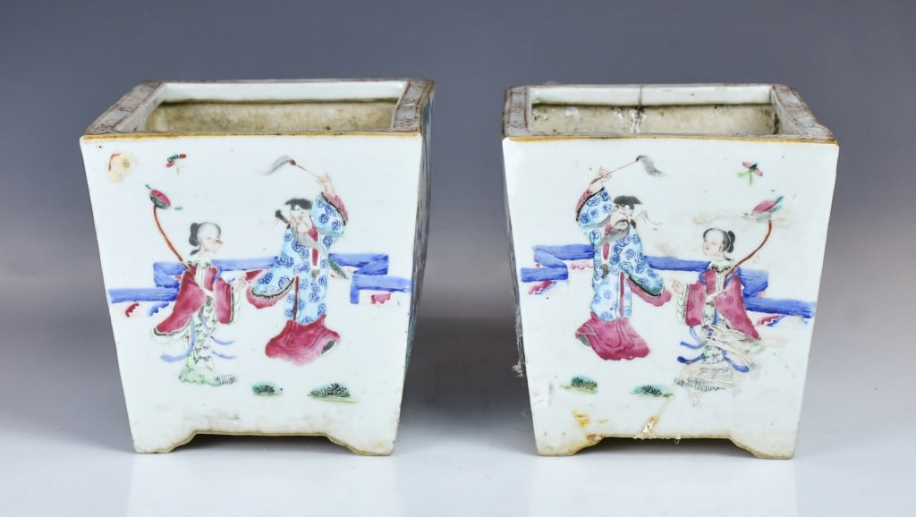 Pair Famille Rose Rectangular Flowerpots 19thC - 4
