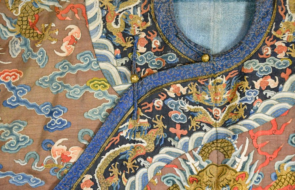 A Kesi Dragon Robe Qing - 12