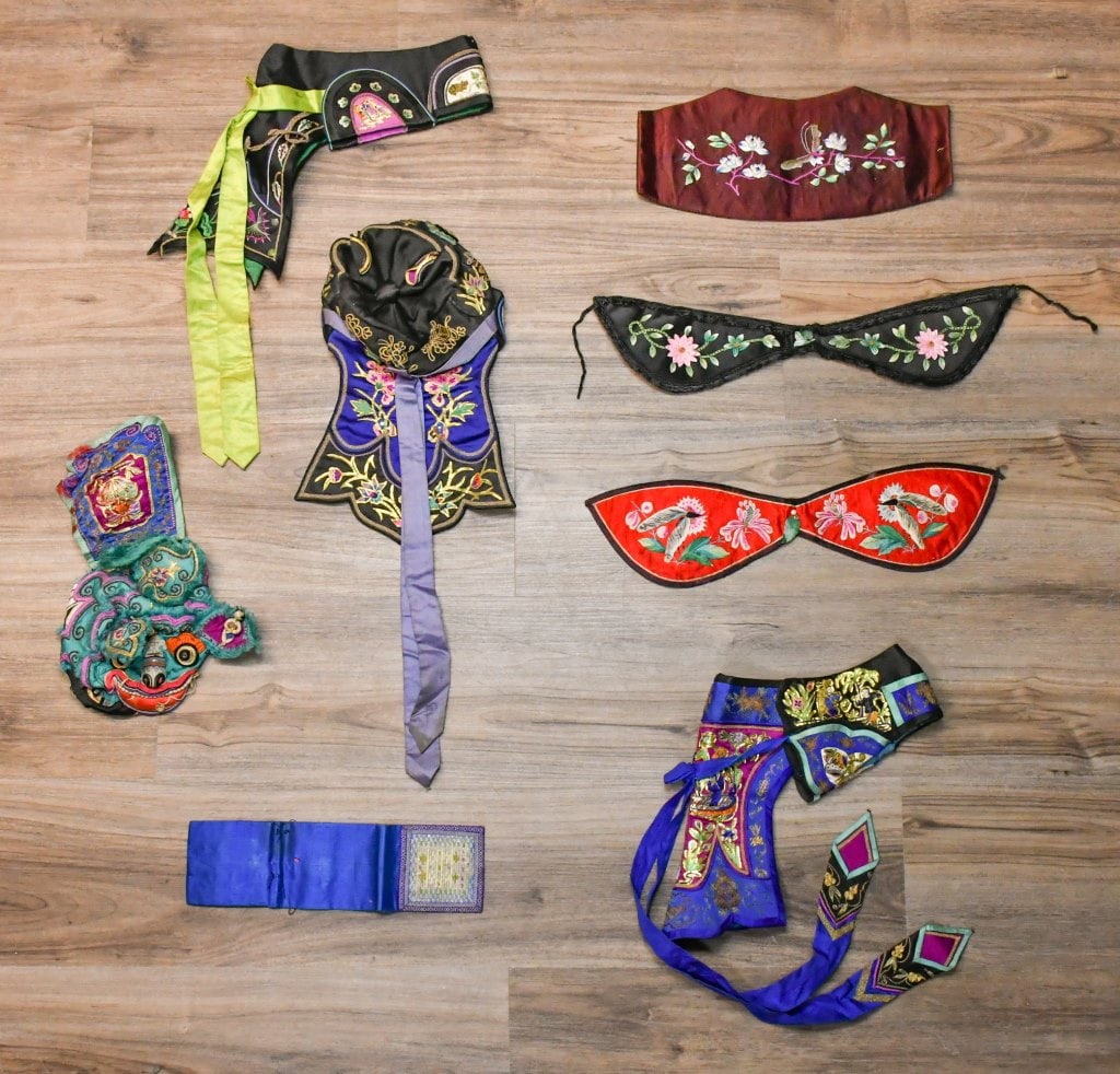 Group of 8Pcs Embroidered Hats & Accessories 19thC: Comprising 8 pieces embroidered hats and hat accessories in various styles and colors. 19世紀