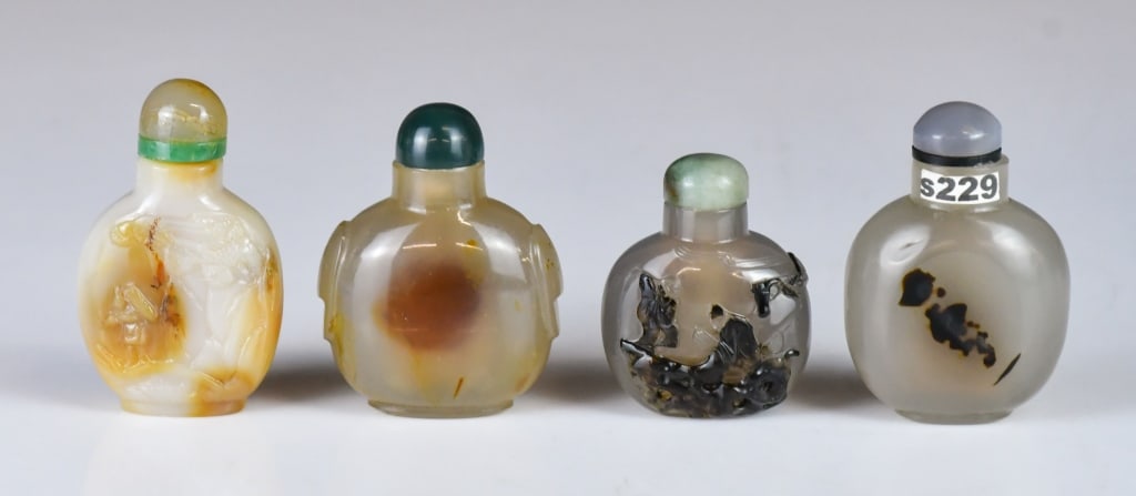 Group of 4 Agate Carved Snuff Bottles Republican (1 of 14)