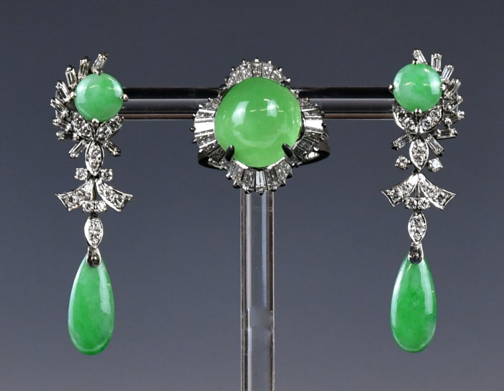 Set Of 18K Platinum Jadeite & Diamond Jewlery: Comprising a ring, size US 6.5, set with a jadeite measuring approximately 5×6.57×3mm surrounding with diamonds, and a pair of earrings, each inlaid with oval jadeites and diamonds,18K